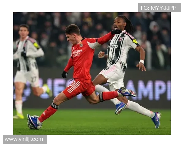 足总杯精彩对决尤文图斯与本菲卡平局红牌事件引发全场热议与争议